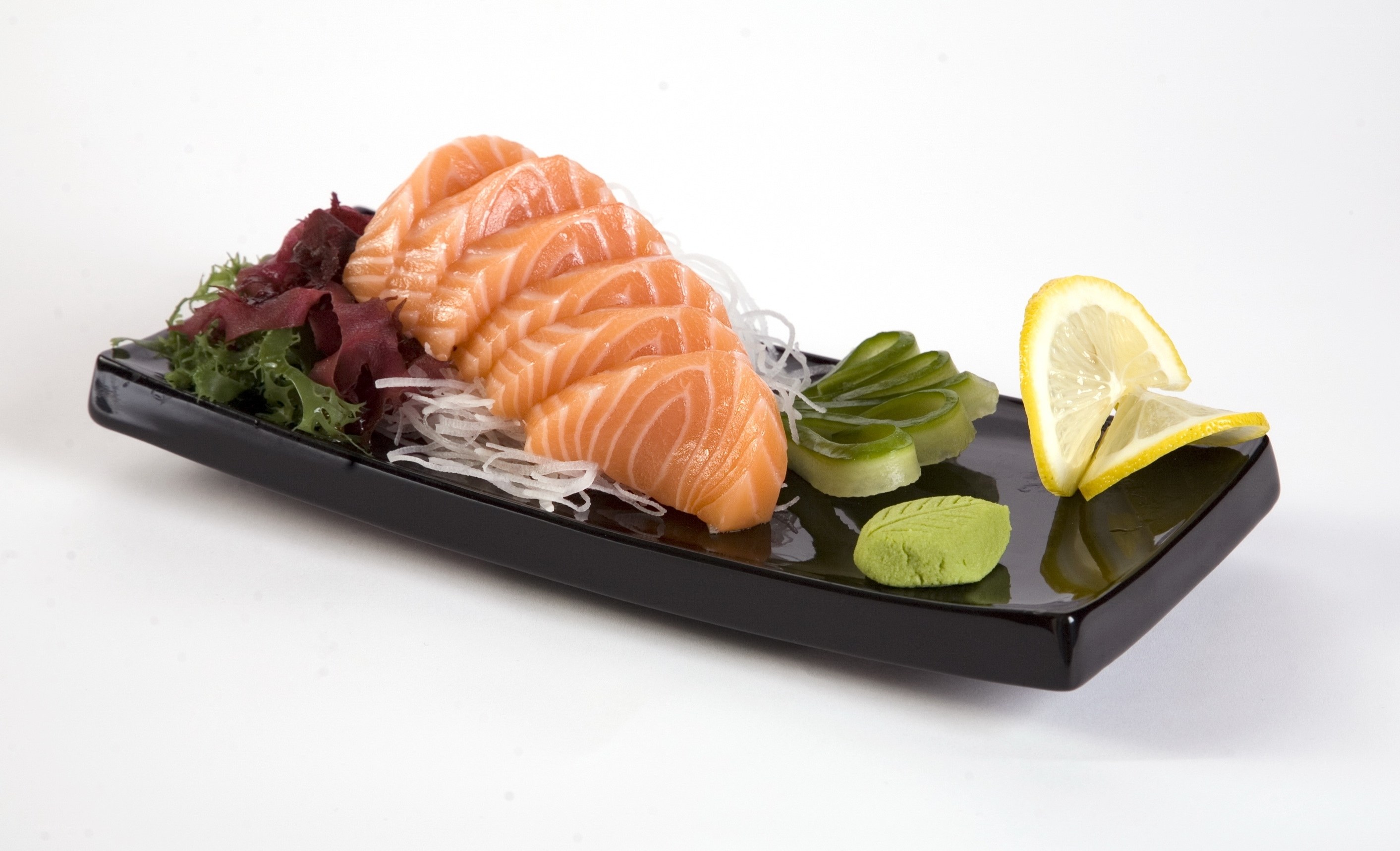 Salmon sashimi platter