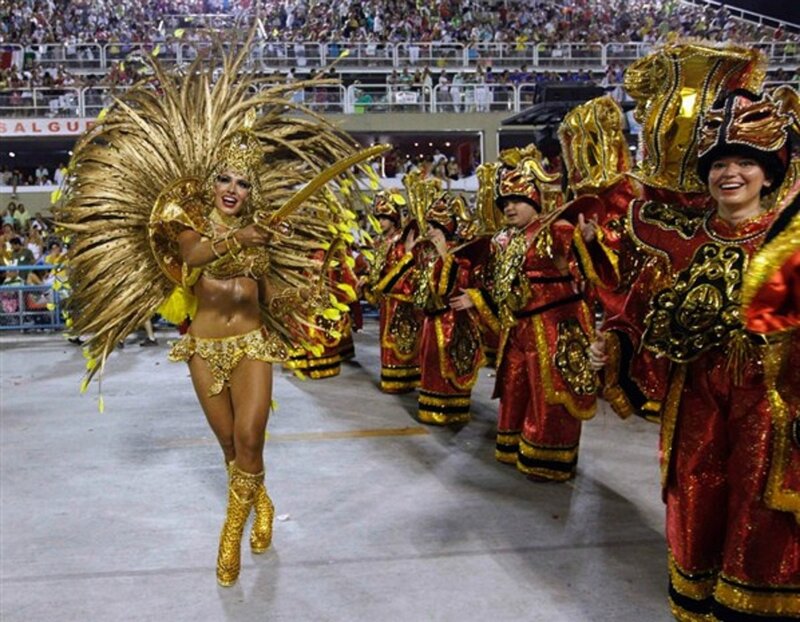 Samba Dancer in Costume — Gold