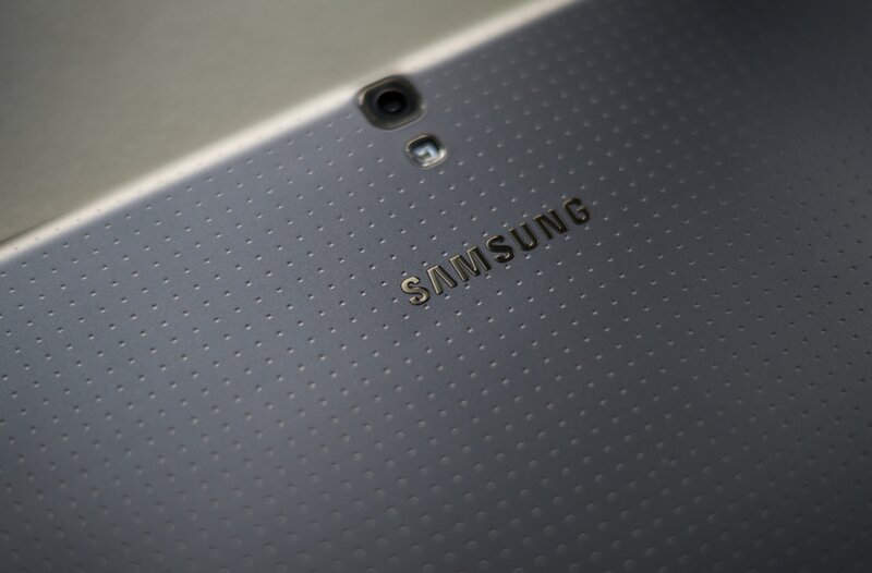 Samsung device back panel