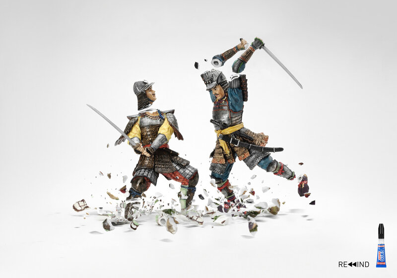 Samurai figurines in battle
