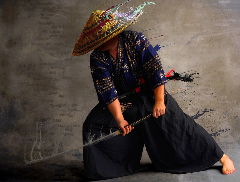 Samurai Warrior Kneeling — Blue