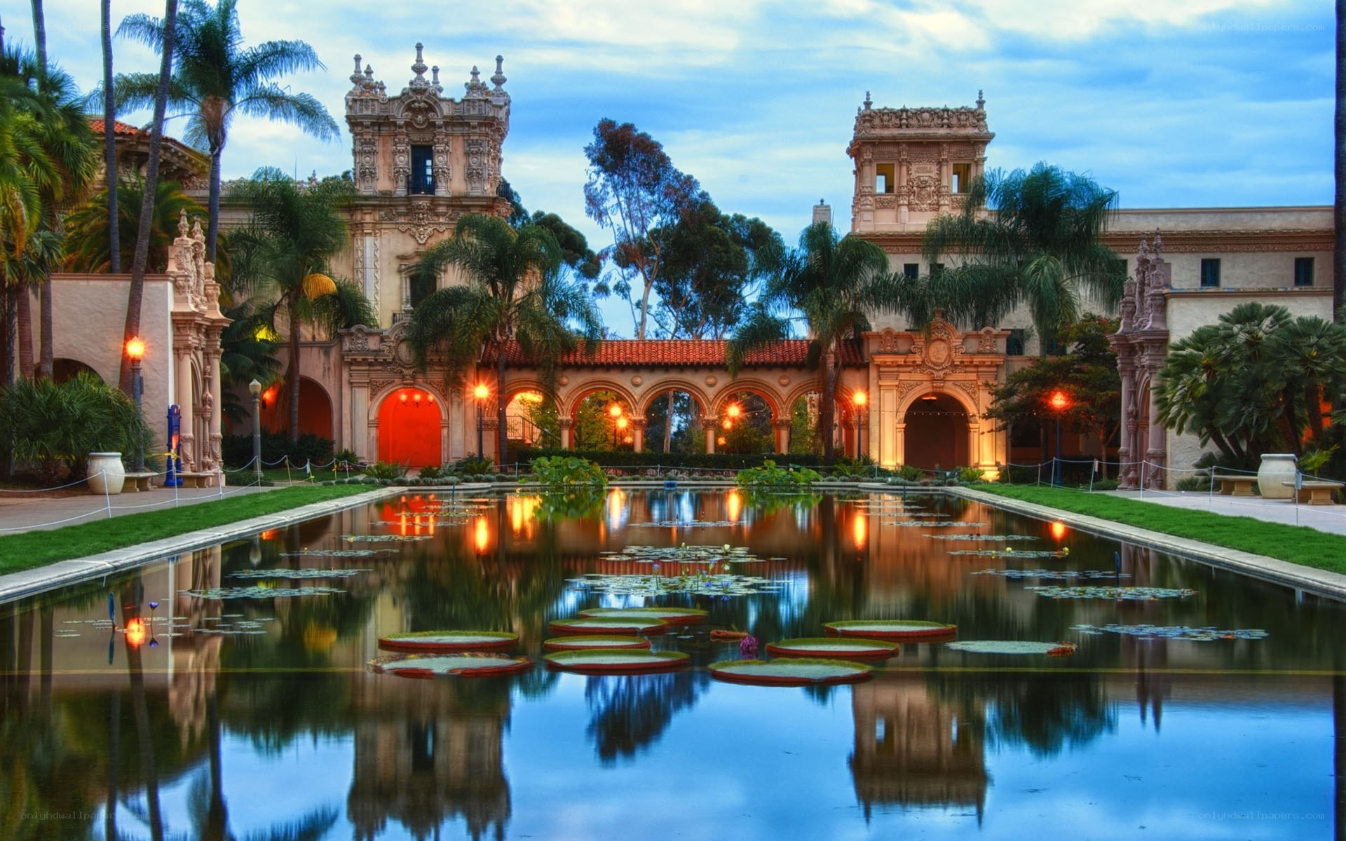 San Diego Botanic Garden at dusk