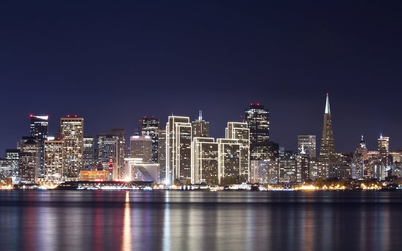 San Francisco skyline at night