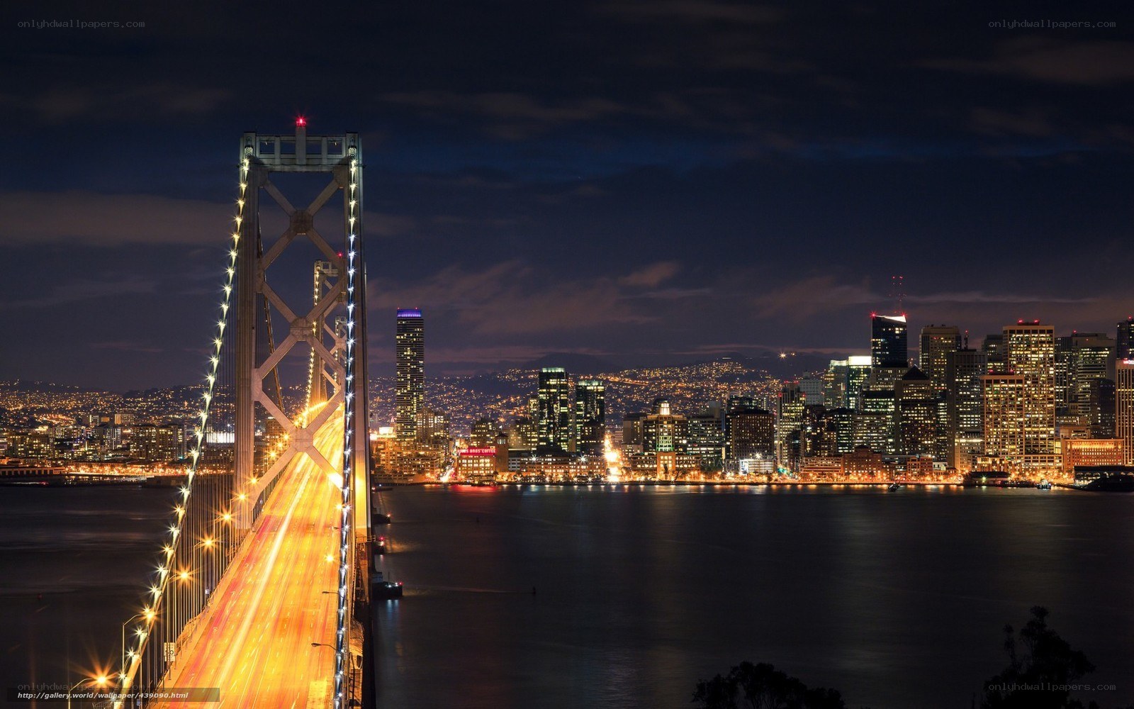 San Francisco skyline at night