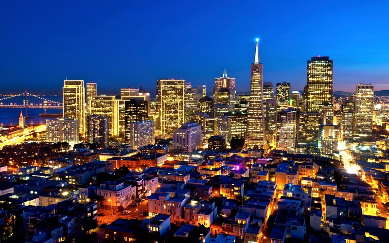 San Francisco skyline at night