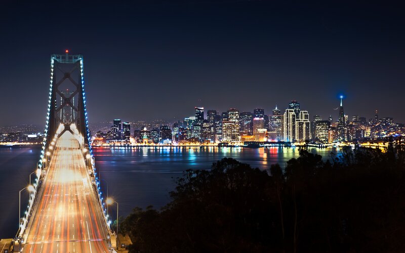 San Francisco skyline at night