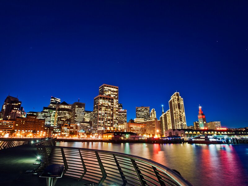 San Francisco skyline at night