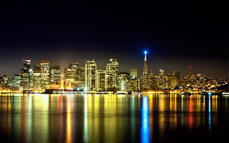 San Francisco skyline at night