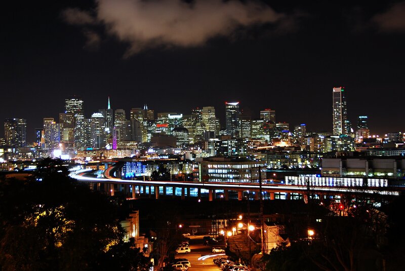San Francisco skyline at night
