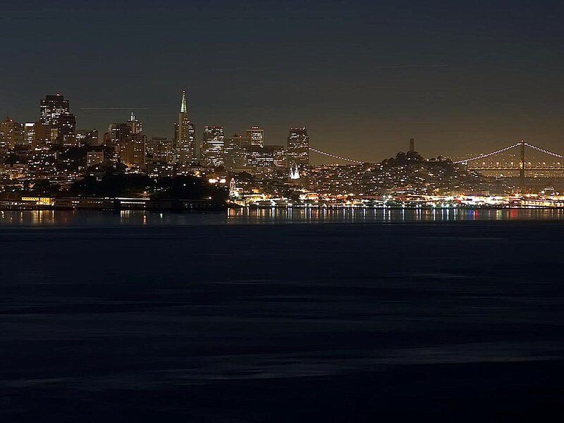 San Francisco Skyline — Black