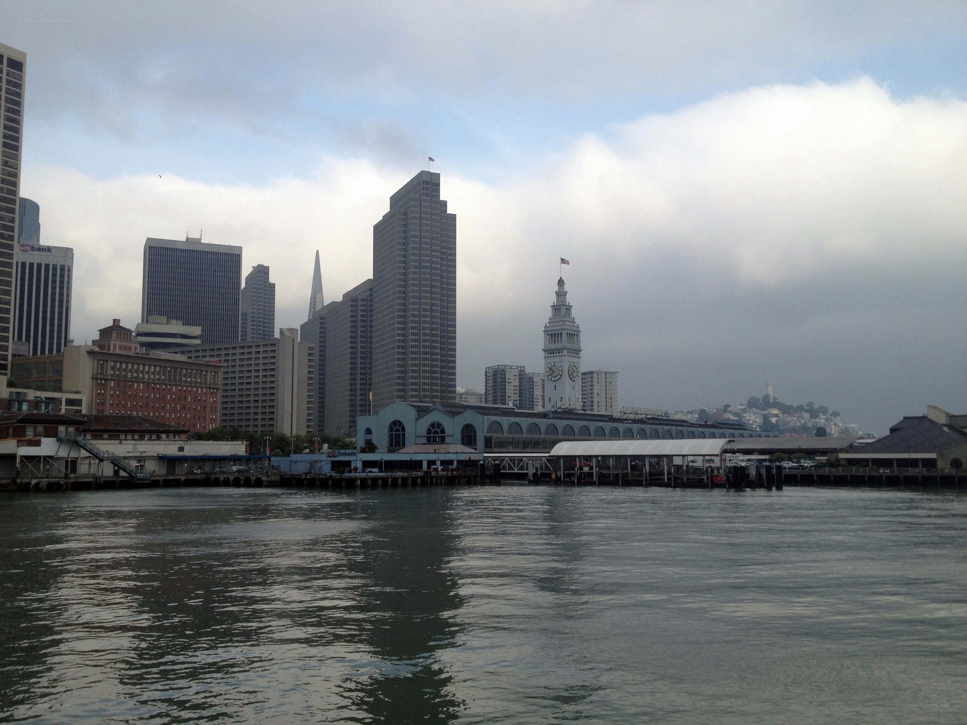San Francisco waterfront skyline
