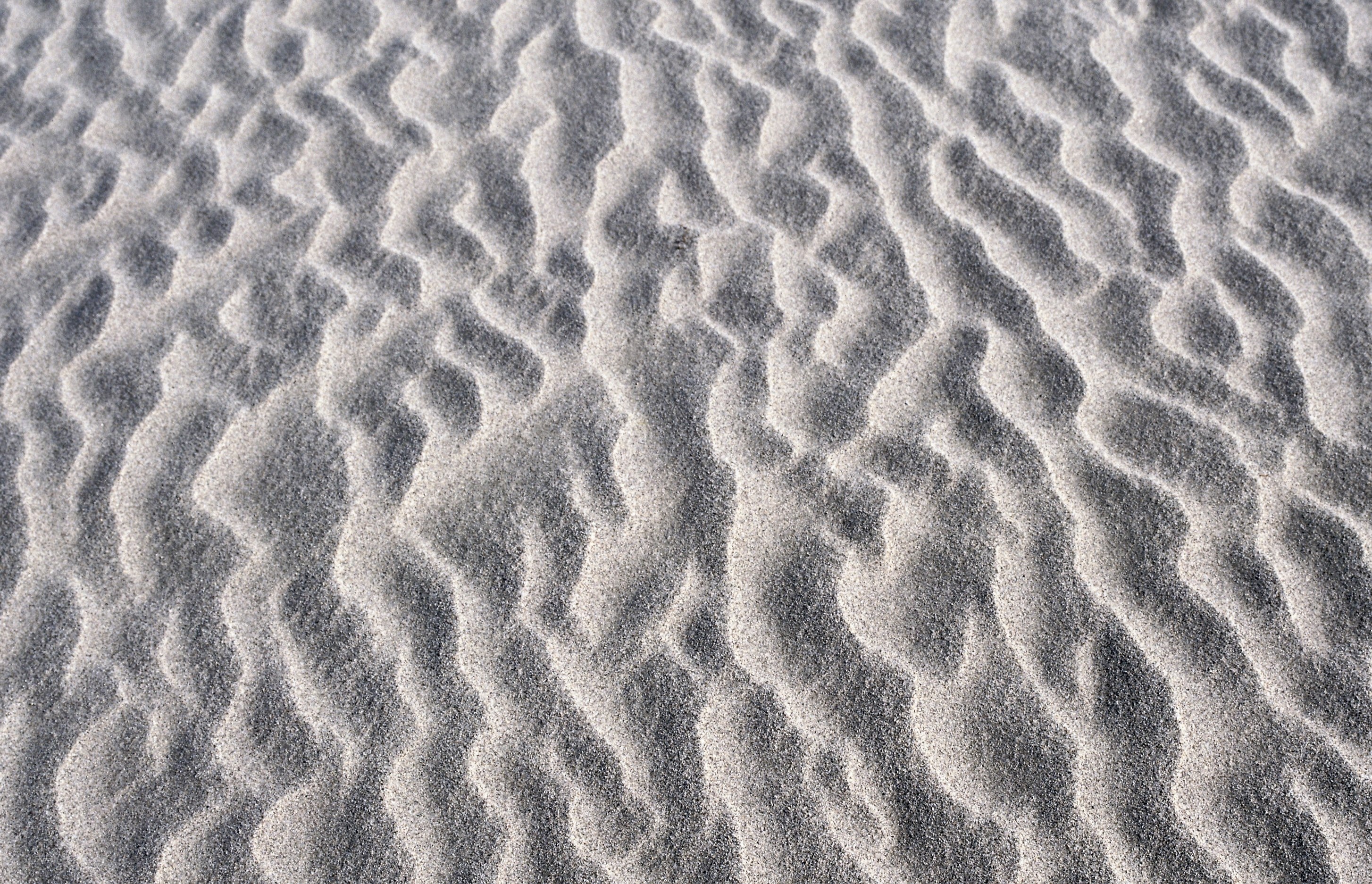 Sand ripple patterns