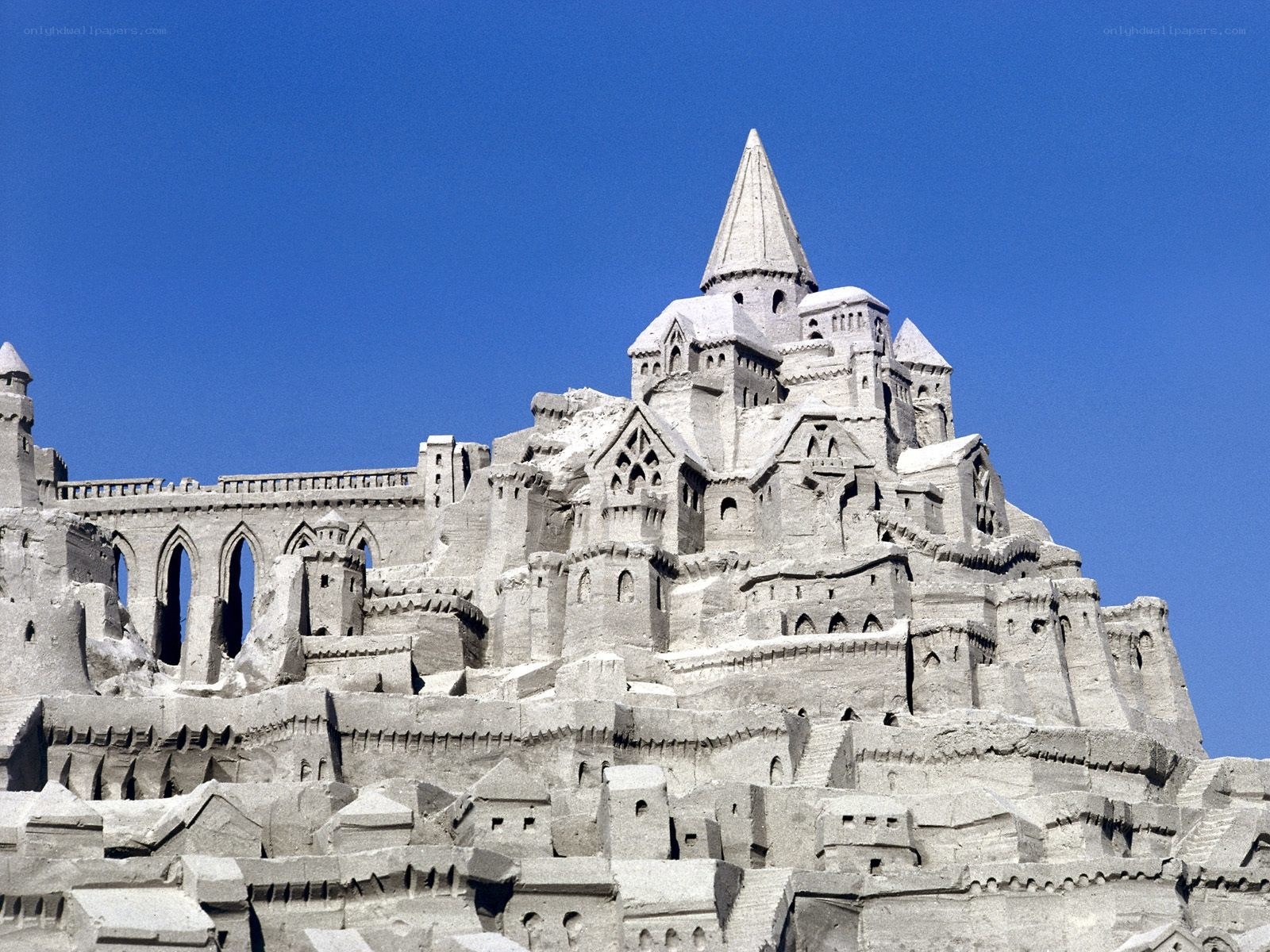sandcastle castle structure