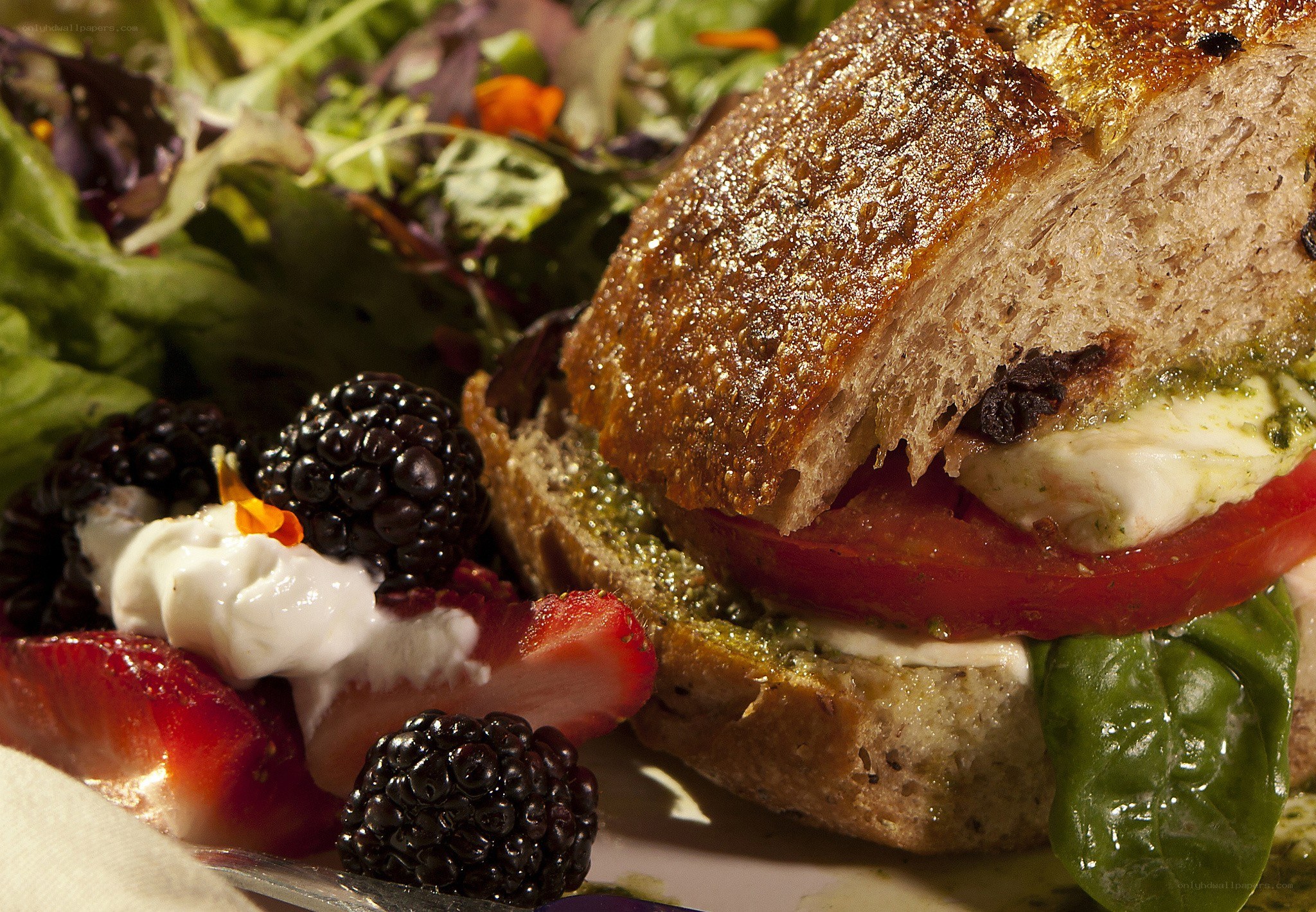 Sandwich with berry salad