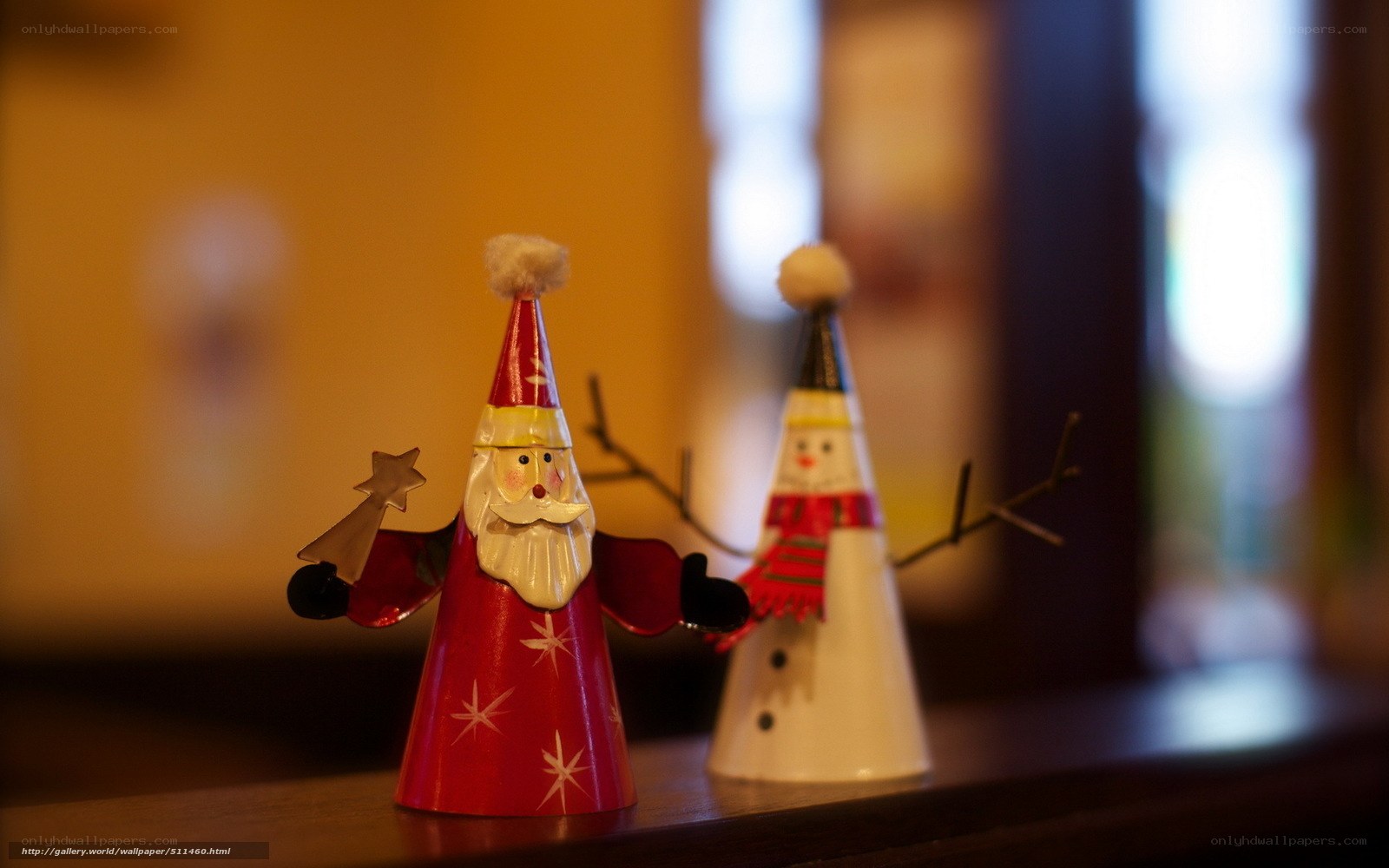 Santa and snowman figurines