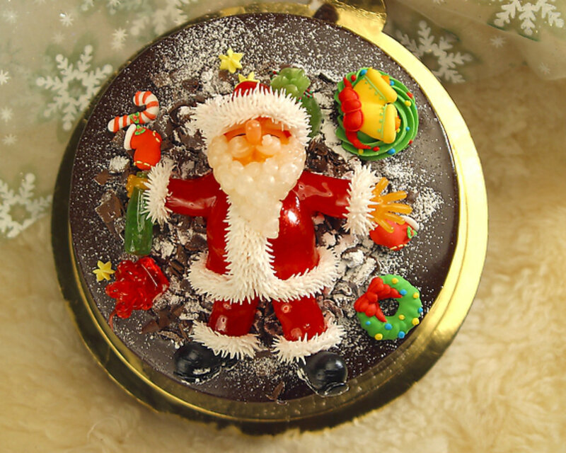 Santa Claus Cake