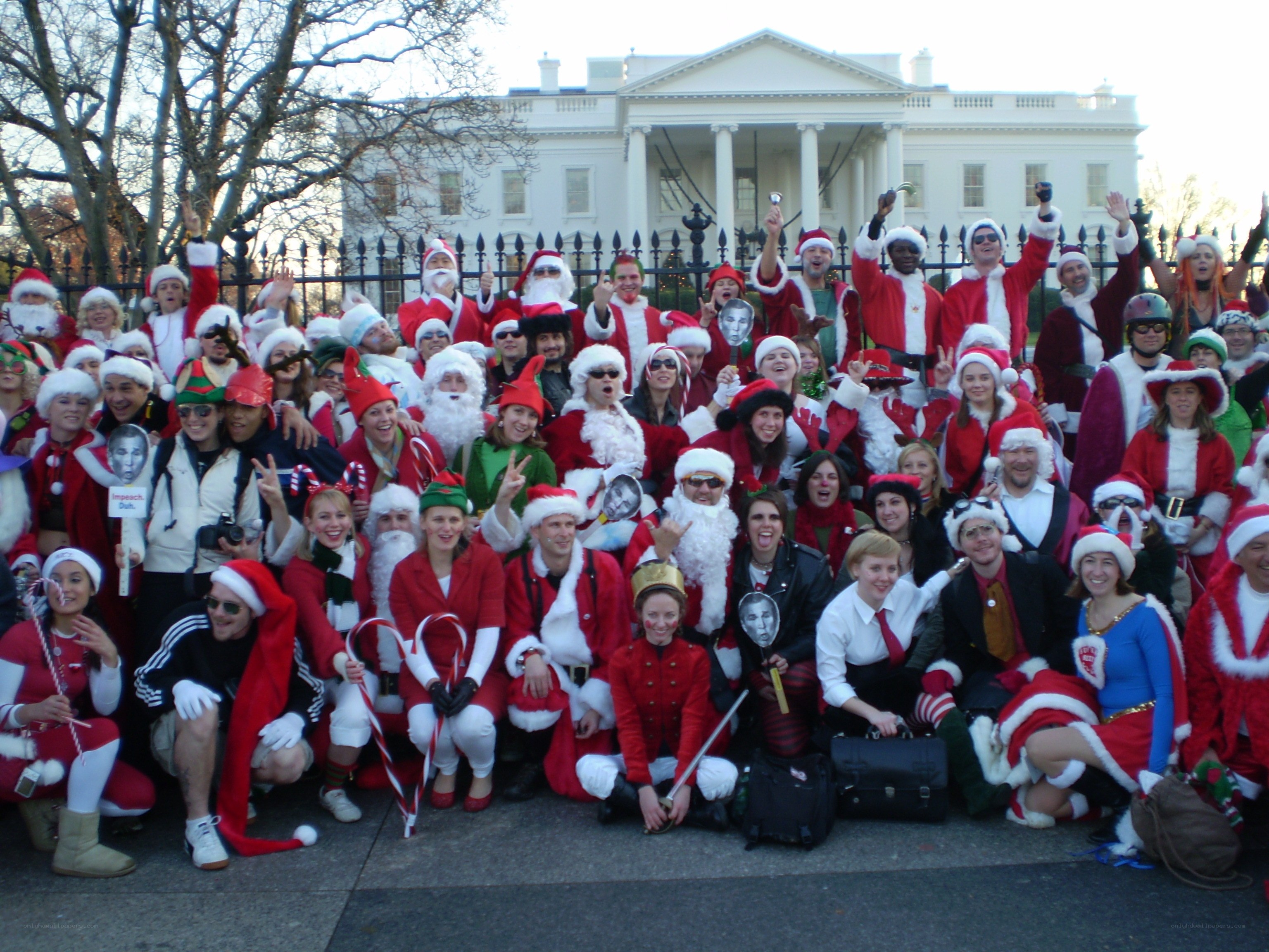 Santa Claus group photo