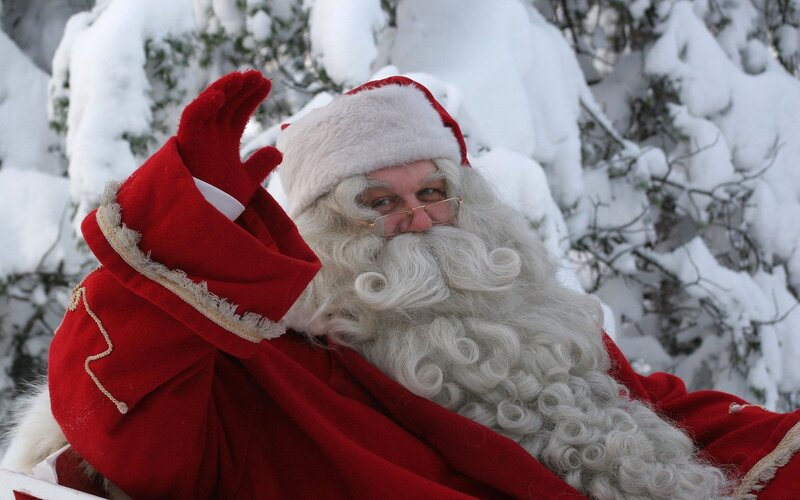 Santa Claus in Snow — Red, Festive, Winter, Photograph