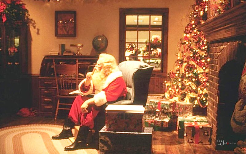 Santa Claus Sitting — Red, Festive