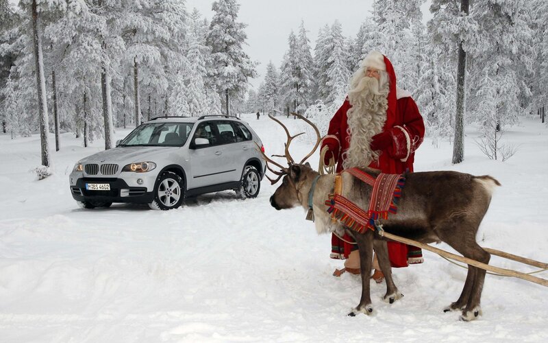 Santa Claus with Reindeer — White