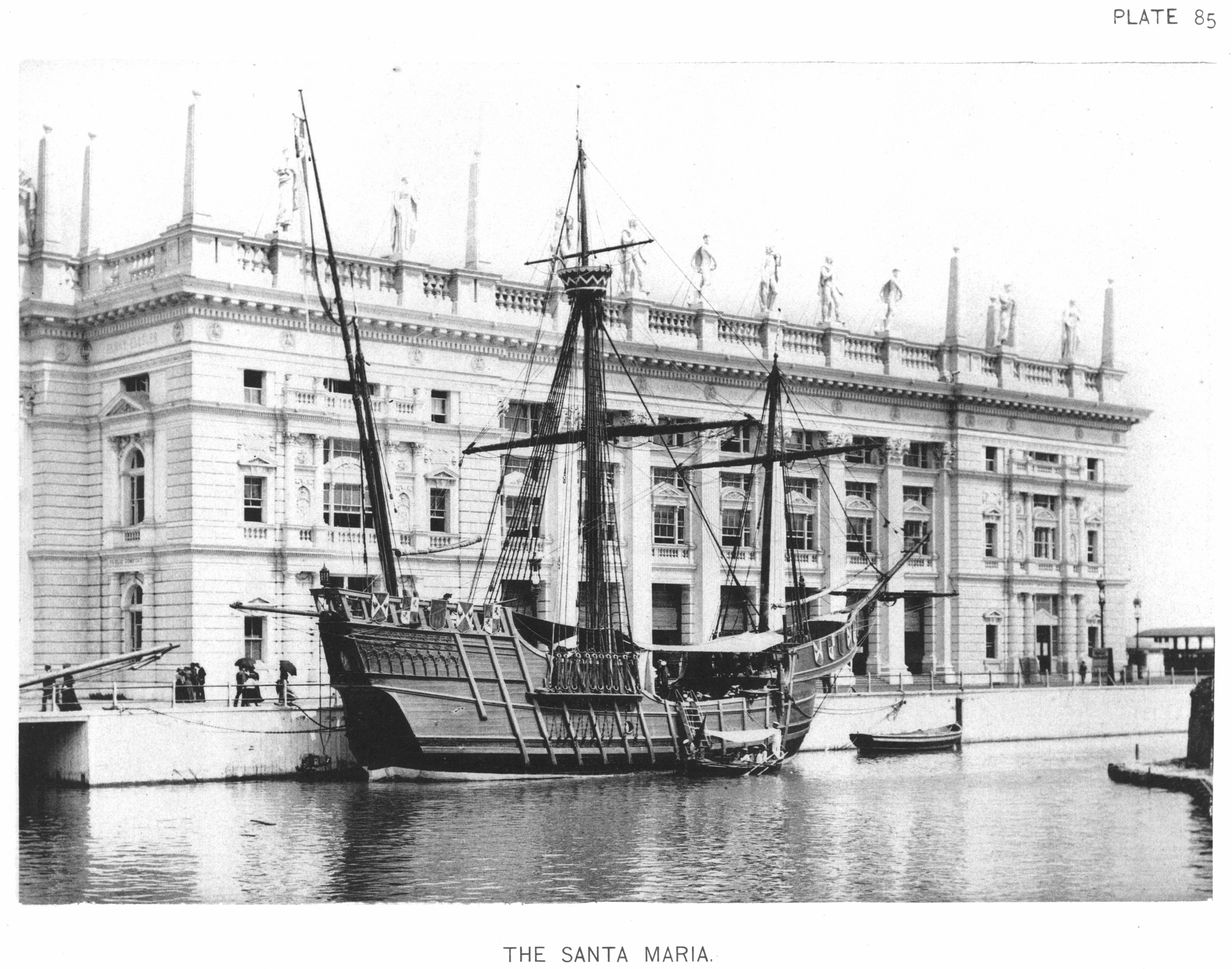 Santa Maria ship replica