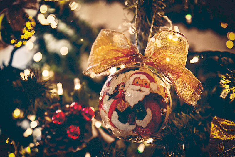 Santa Ornament on Tree — Gold