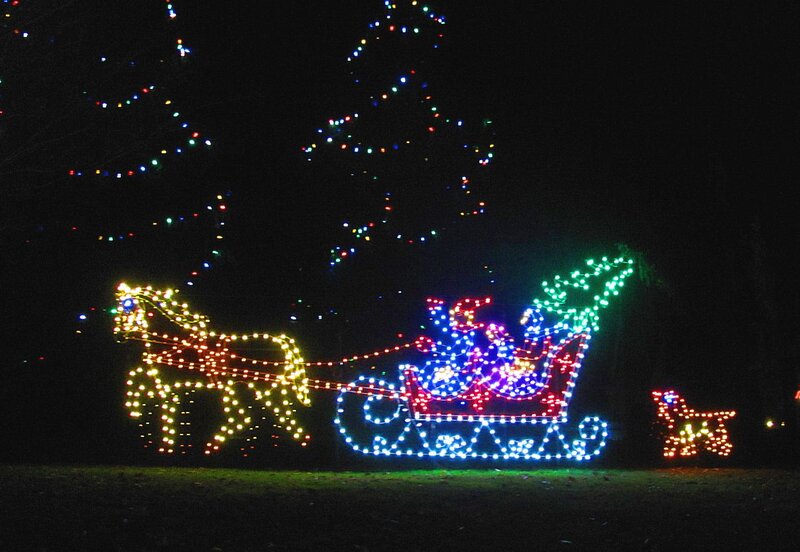 Santa's Sleigh with Reindeer — Red, Festive