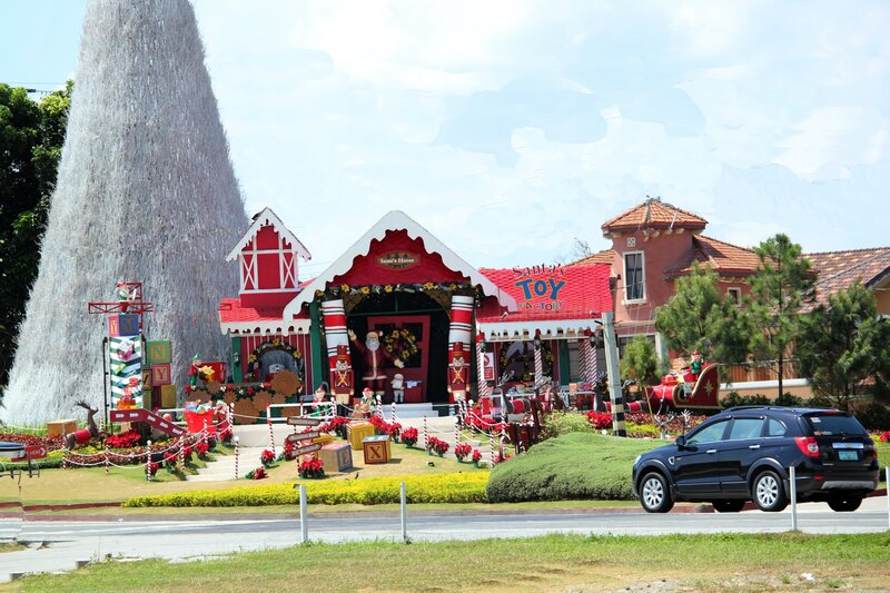 Santa's Toy Factory