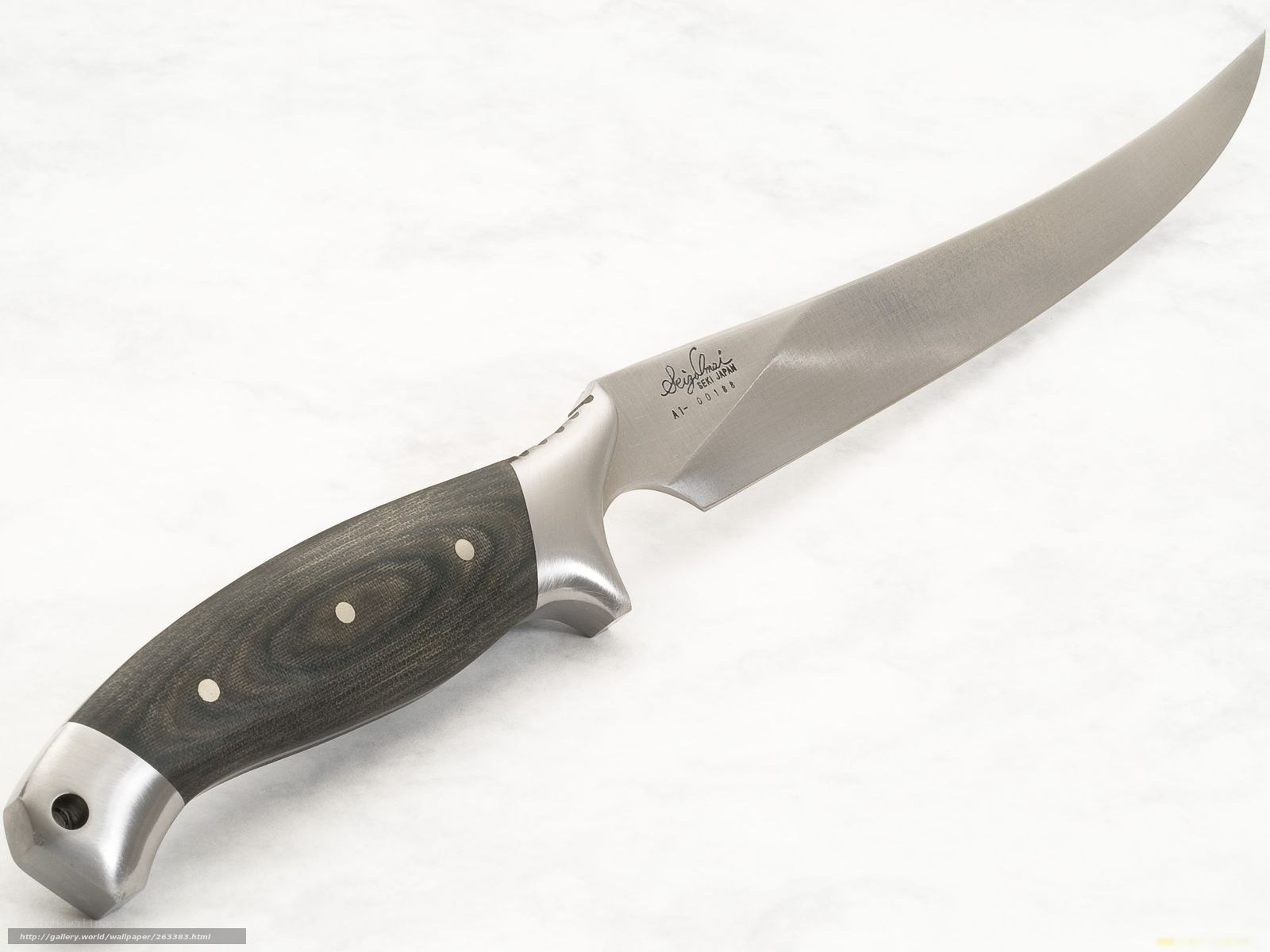 santoku knife with wooden handle