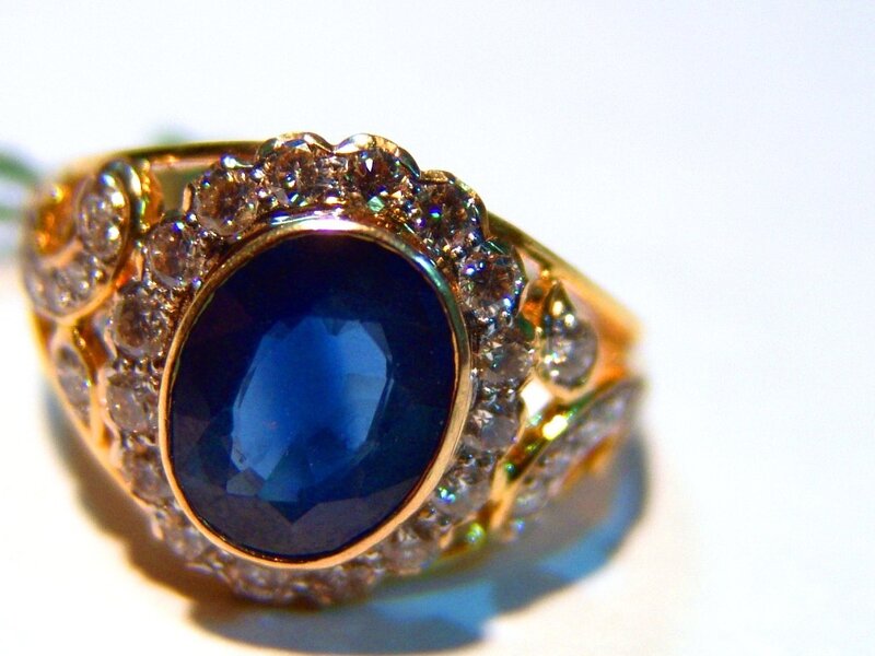 sapphire and diamond ring
