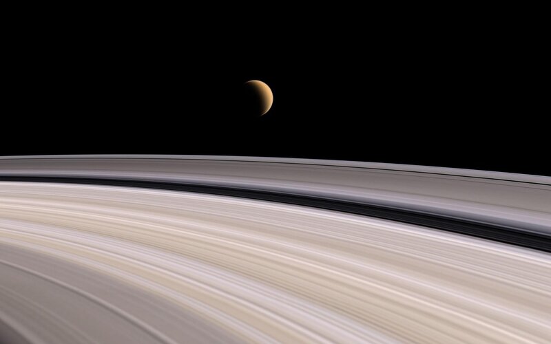 Saturn and Its Rings — Black, Serene, Night