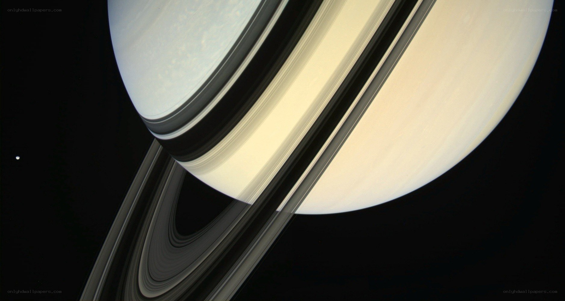 Saturn with its rings