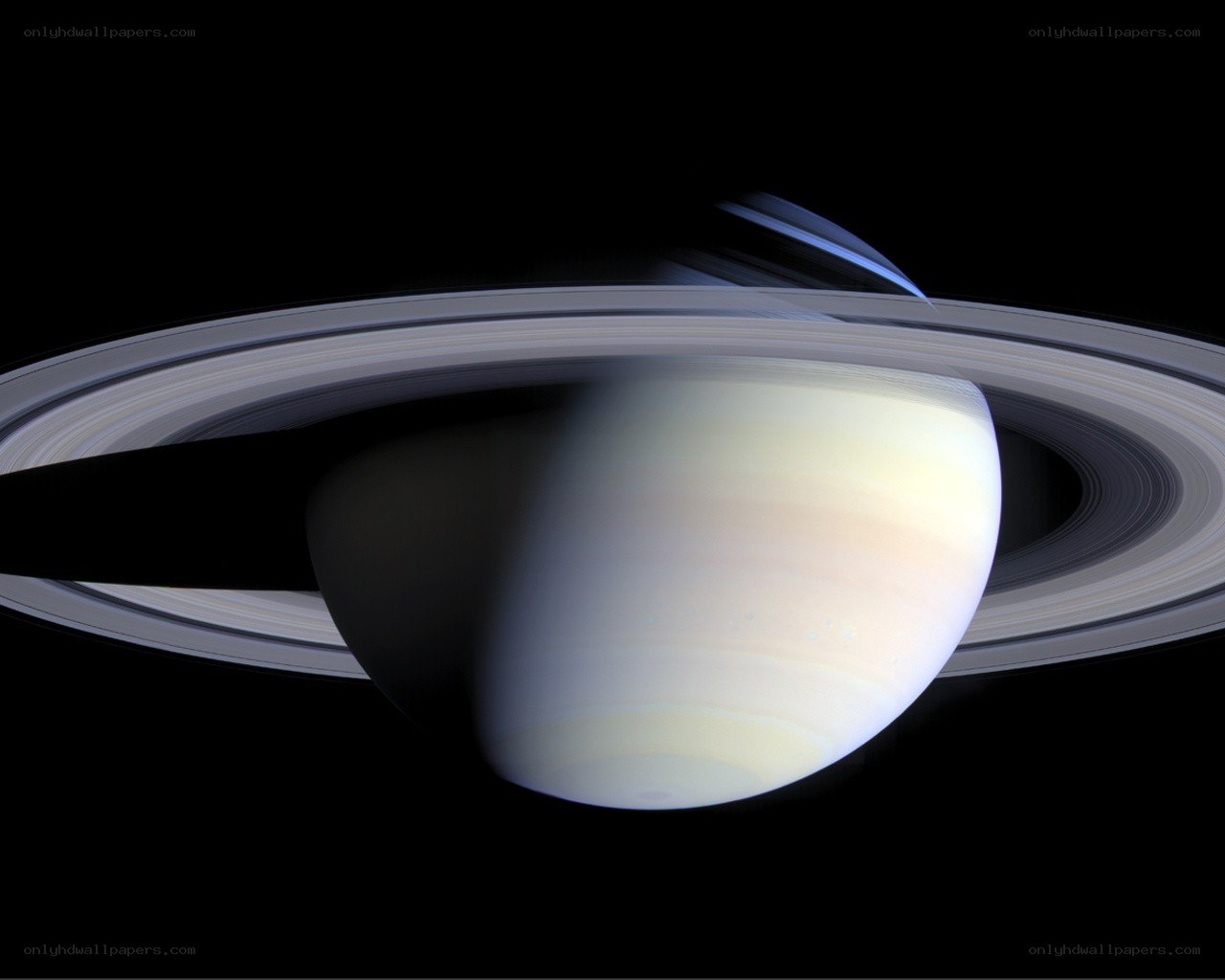 Saturn with its rings