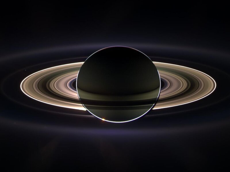 Saturn with its rings