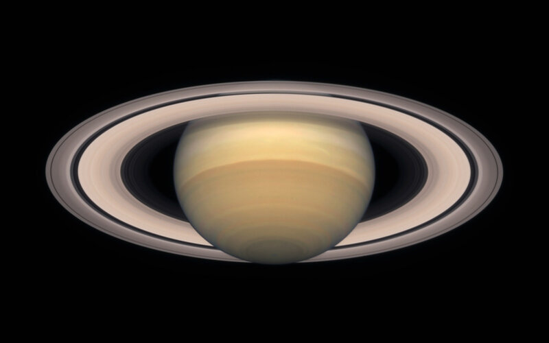 Saturn with Its Rings — Yellow, Serene, Photograph, Planet