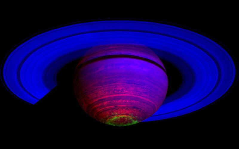 Saturn with Rings — Blue