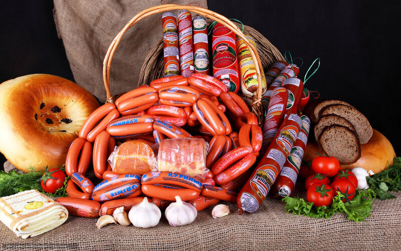 Sausage and bread assortment
