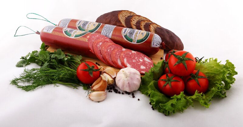 Sausage and fresh vegetables
