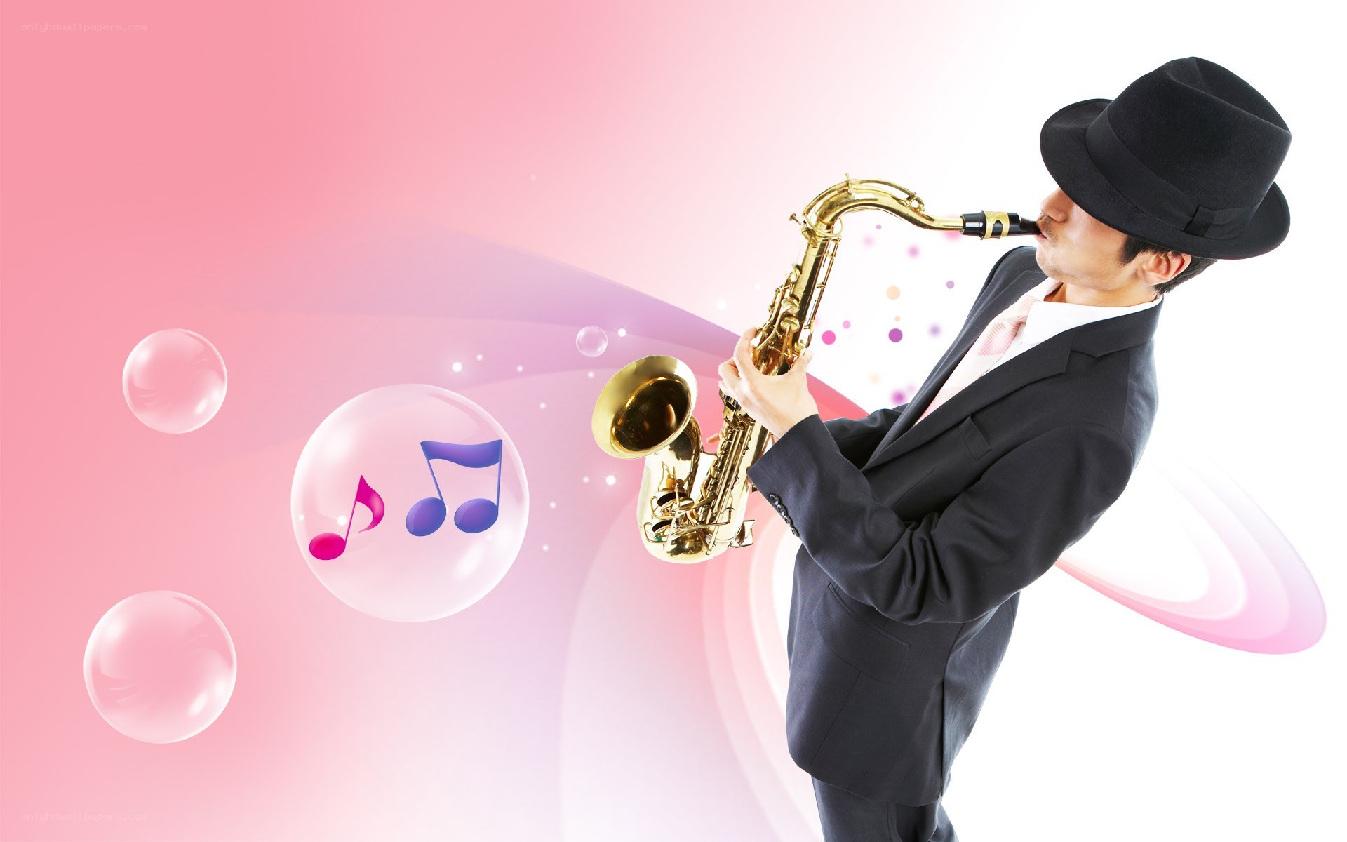 Saxophone player in a suit