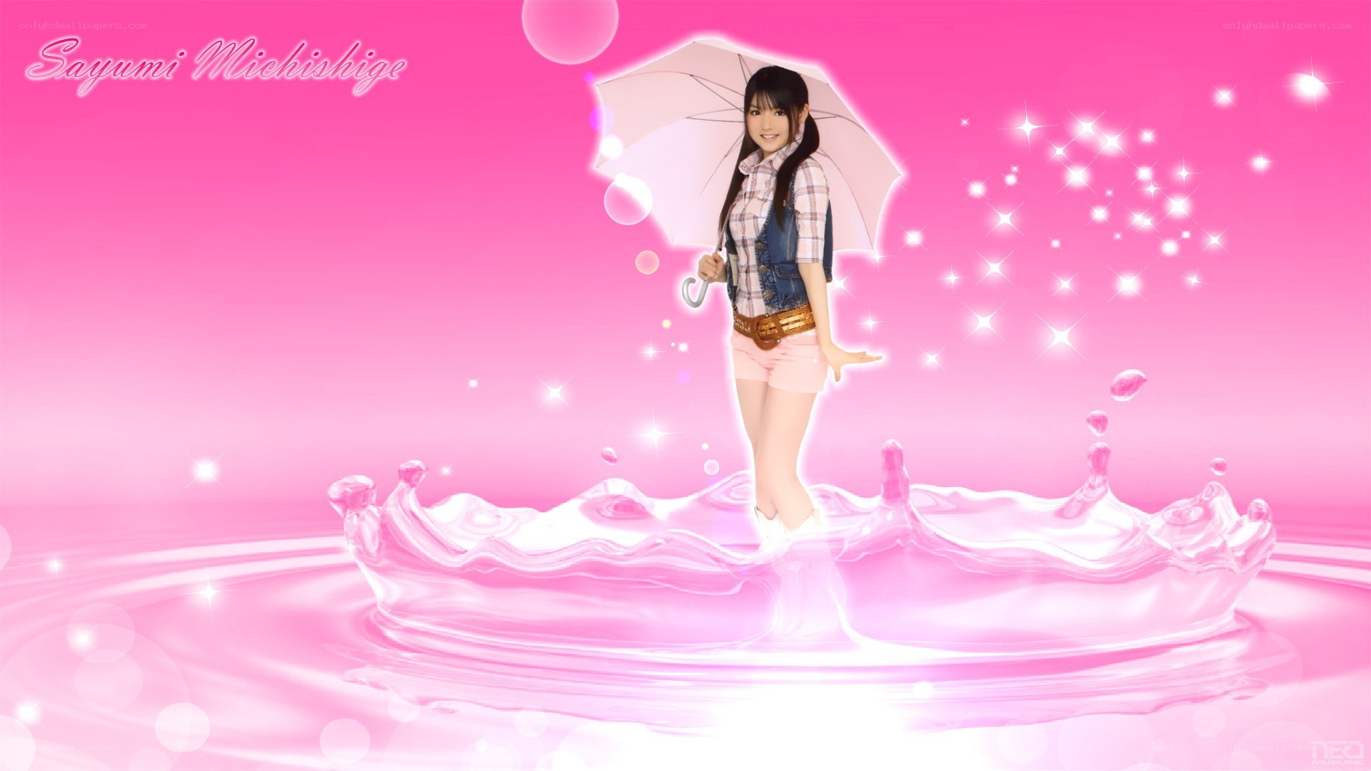 Sayumi Michishige with umbrella