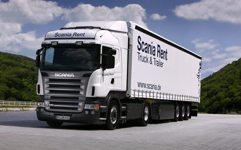 Scania R440 truck and trailer