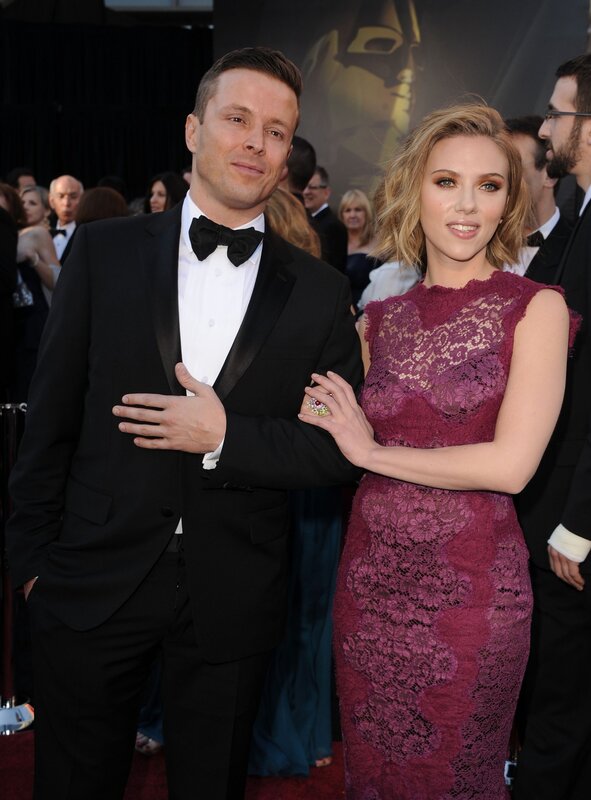 Scarlett Johansson and Ryan Gosling at event