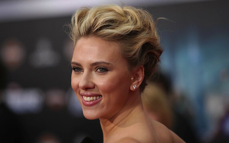 Scarlett Johansson at event