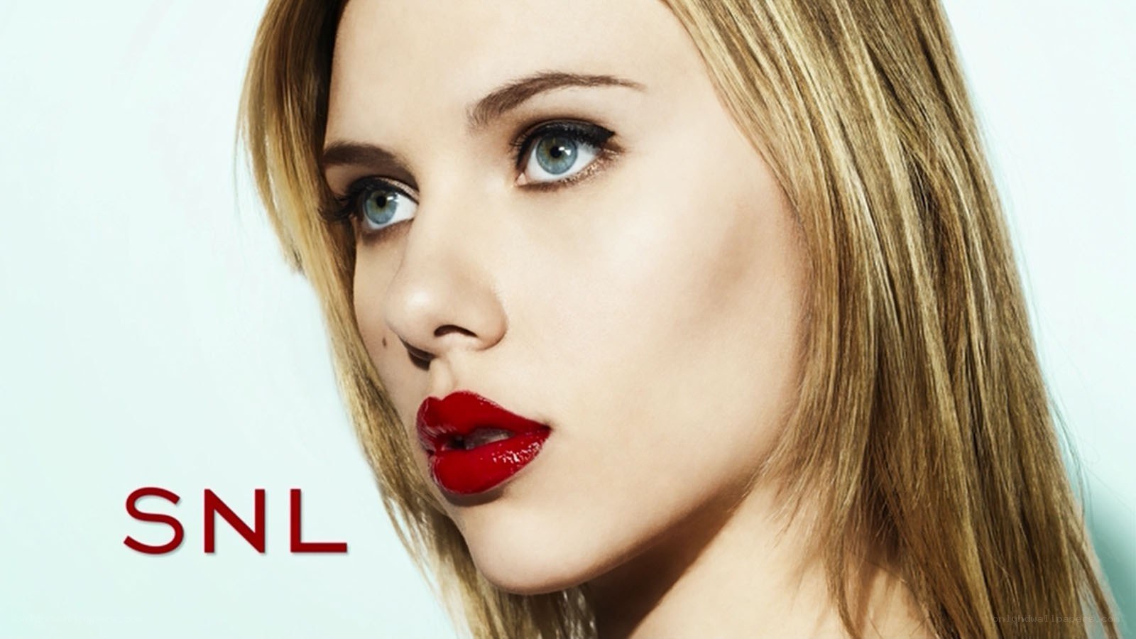 Scarlett Johansson in red lipstick