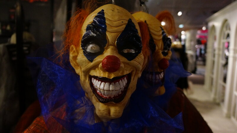 Scary Clown Mask — Yellow
