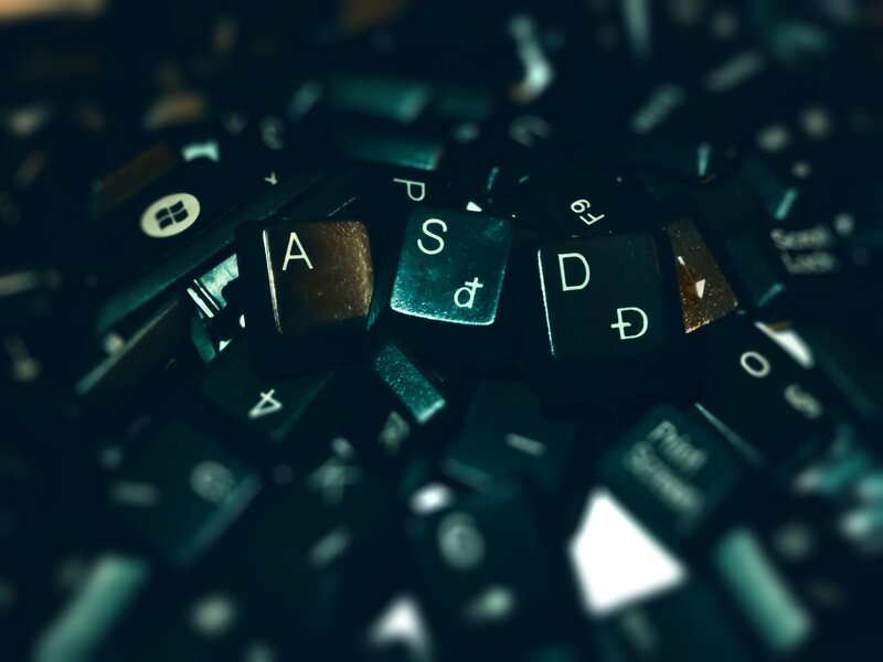 scattered keyboard keys