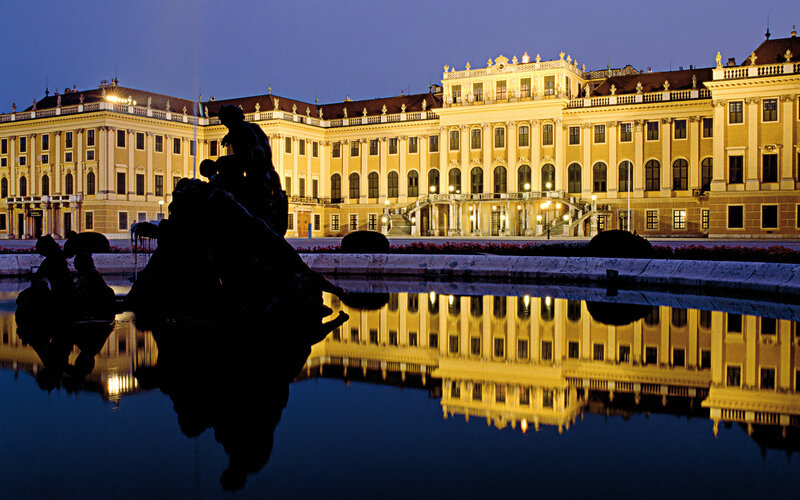 Schonbrunn Palace at dusk