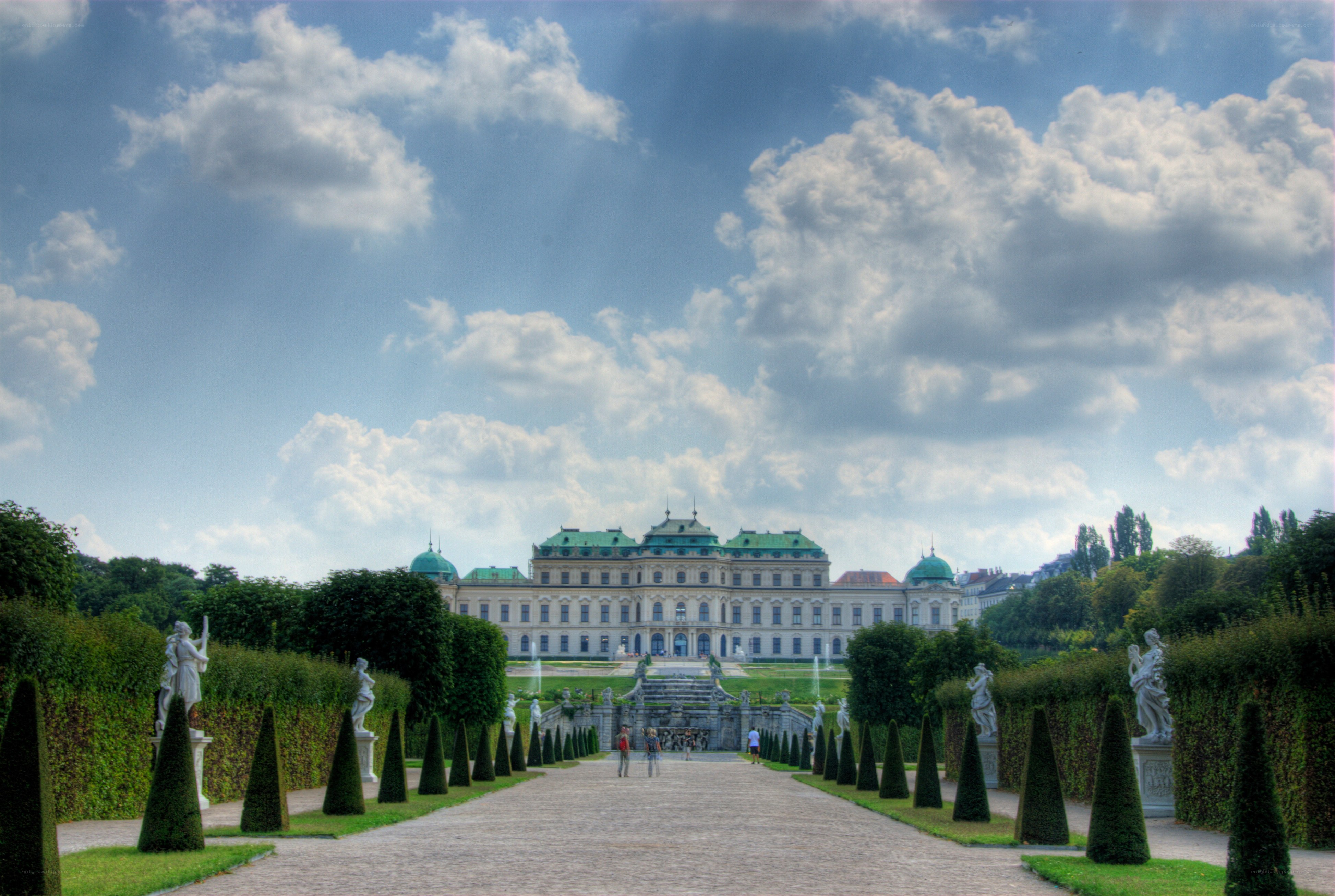 Schonbrunn Palace in Vienna