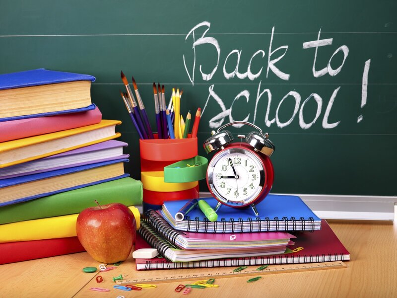 School Supplies on Desk — Green