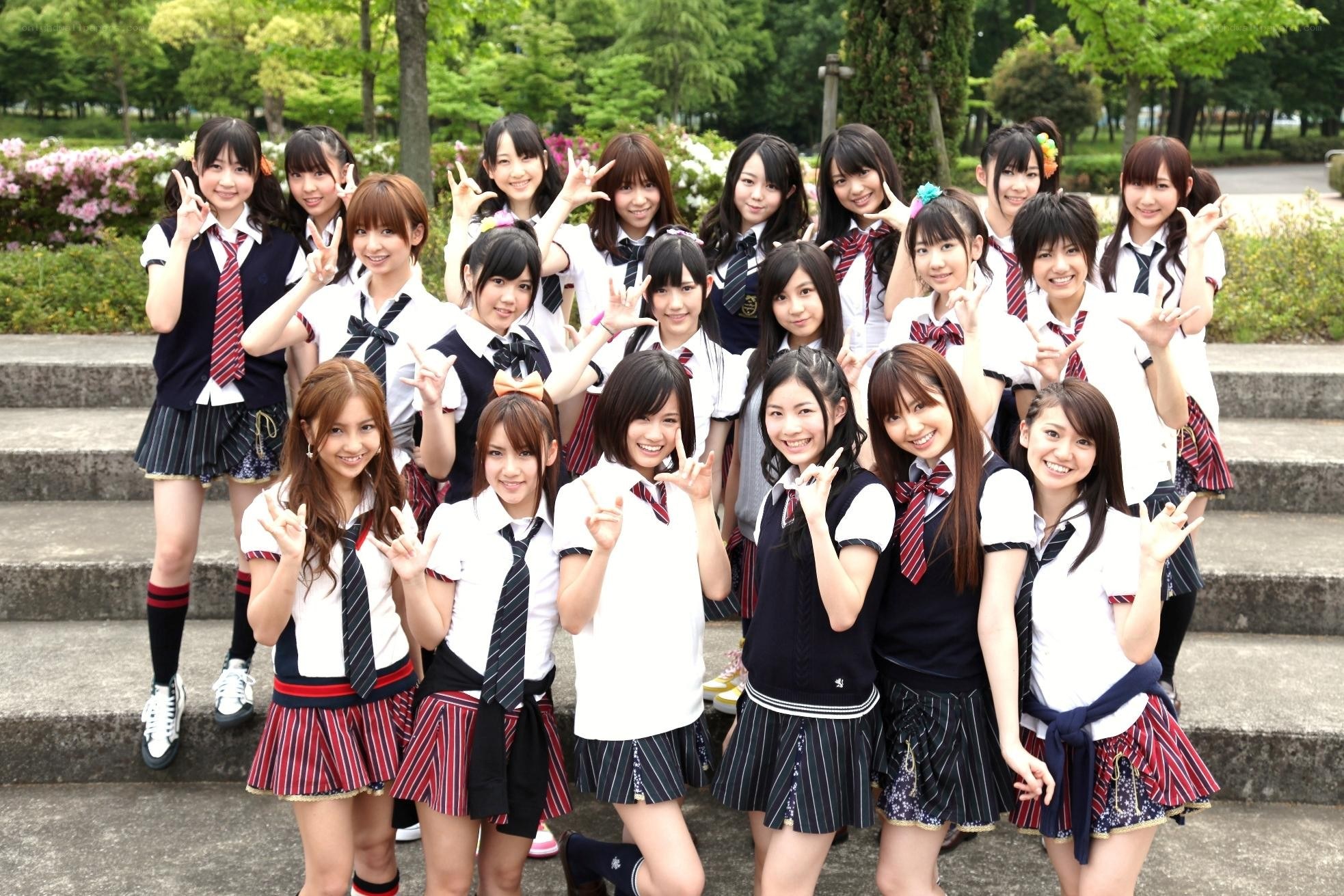 school uniform group photo